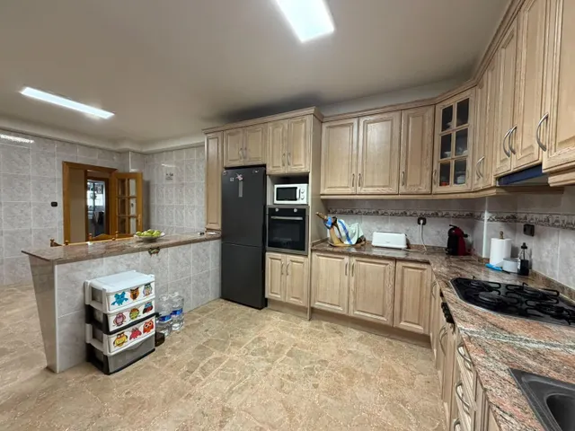 Exclusividad, amplitud y elegancia en una vivienda única — 12