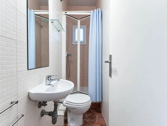 Agencia Inmobiliaria en Barcelona. Piso en Venta en el Ensanche Derecho. — 16