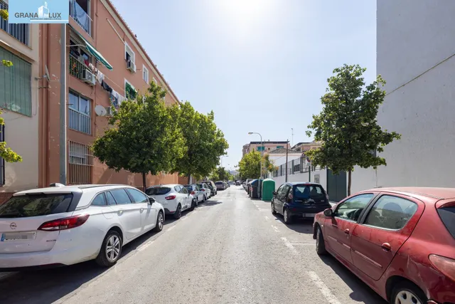 ESTUPENDO PISO EN ZONA VERGELES-ZAIDIN. — 18