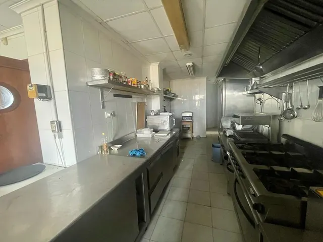 Local Comercial en primera linea Playa del Cura / licencia de restaurante — 15