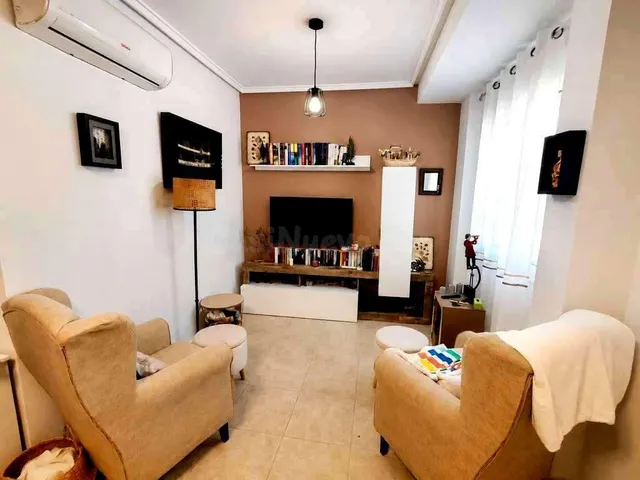 Disfrute del Sol en su Oasis Privado: Adosado en Torrevieja — 4