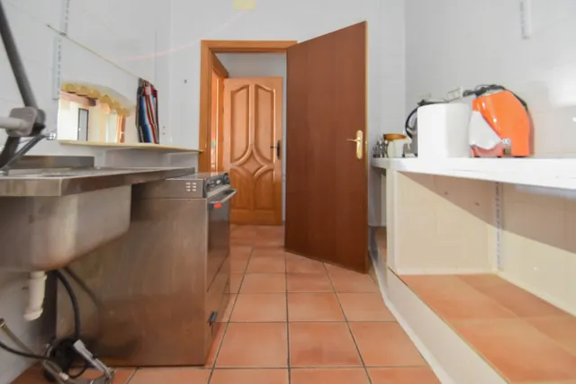 Restaurante totalmente instalado con licencia — 21