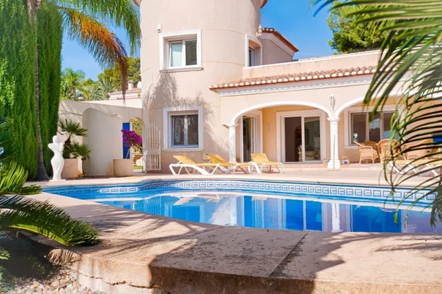 MAJESTUOSA VILLA CON VISTAS AL MAR, CERCA DE LA PLAYA DE LA FUSTERA, BENISSA — 2