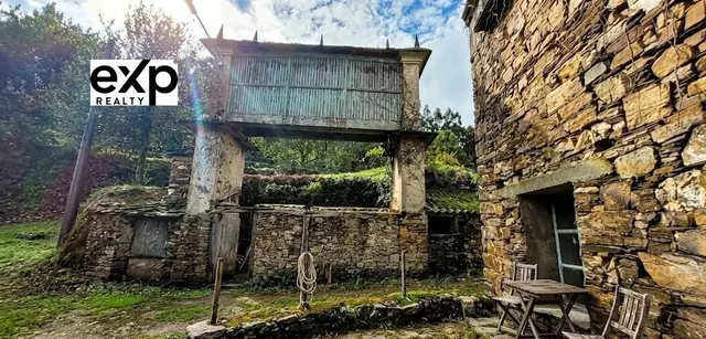 CASA DE PIEDRA CON GRAN FINCA Y VISTAS PANORÁMICAS A 7 KM DE LAS PLAYAS DE FOZ — 5