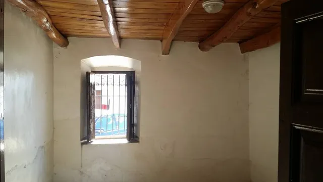CASA PARA REFORMAR — 3