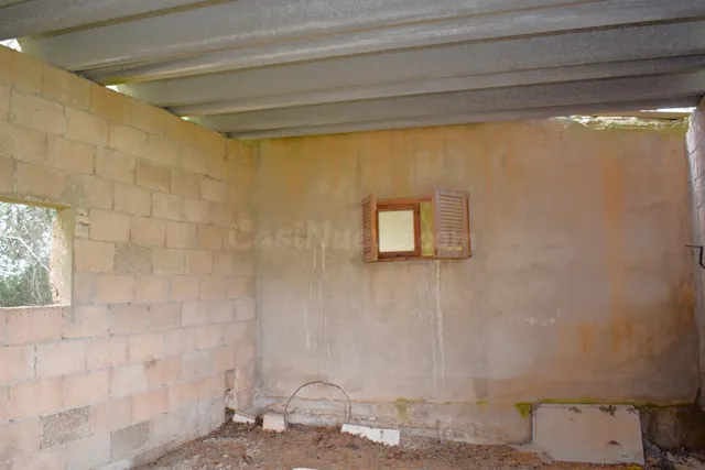 Finca rústica con caseta de herramientas en Muro - foto 5