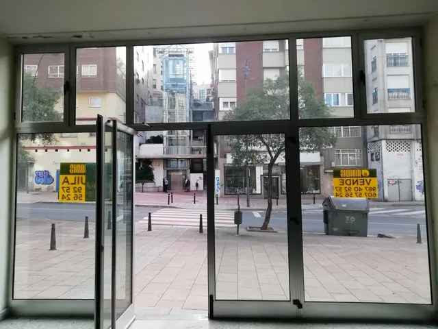 VENTA LOCAL COMERCIAL — 5