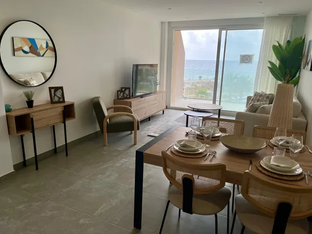 Amplio apartamento con terraza en Playa Príncipe – La Manga del Mar Menor — 8