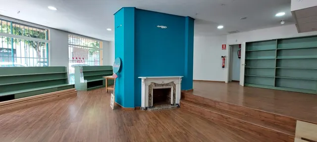 AMPLIO LOCAL COMERCIAL EN EL CENTRO DE JEREZ, PLAZA SAN ANDRÉS — 2