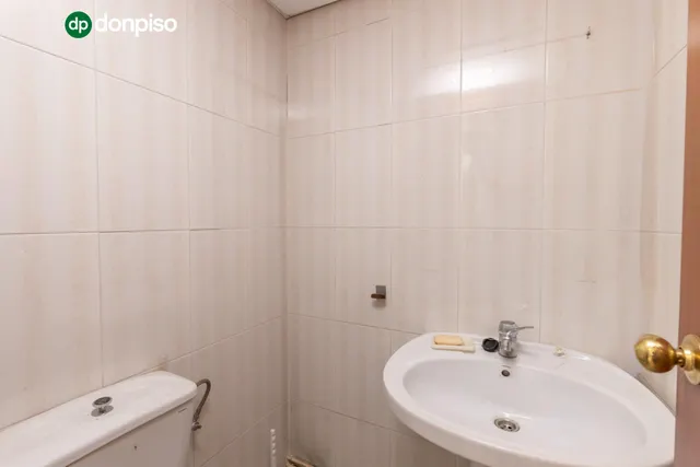 Exclusiva vivienda con piscina en la zona del Serrallo con piscina comunitaria — 24