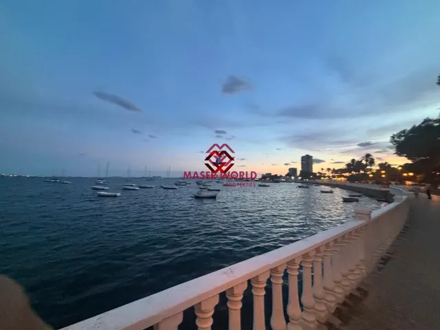 Innovación, eficiencia y confort en un exclusivo chalet de esquina en la Costa Cálida — 27
