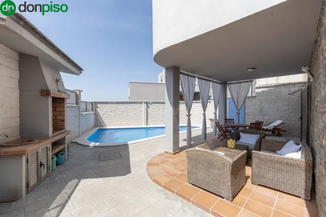 ¡ESPECTACULAR CHALET INDEPENDIENTE MODERNO CON PISCINA PRIVA - foto 2