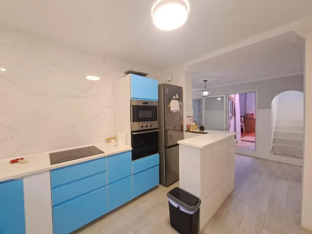 Casa de una sola planta con patio y azotea independiente en El Arenal — 23