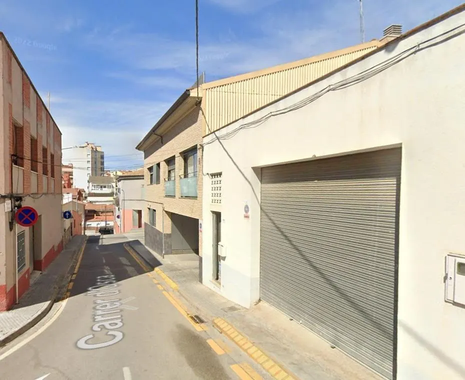PLAZA PARKING MOTO CALLE D'OSCA RUBI