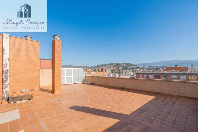Exclusivo atico en residencial gran parque  en venta de 4 dormitorios en el barrio albayda — 8