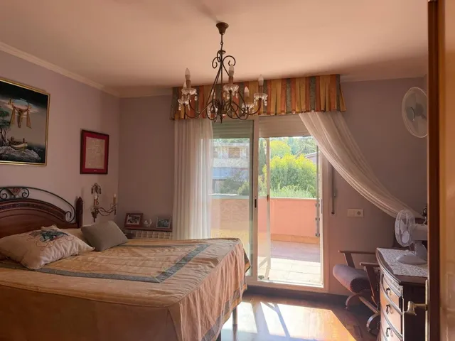 ¿Buscas una casa donde tener espacio de verdad para disfrutar? Esta puede sorprenderte. — 18