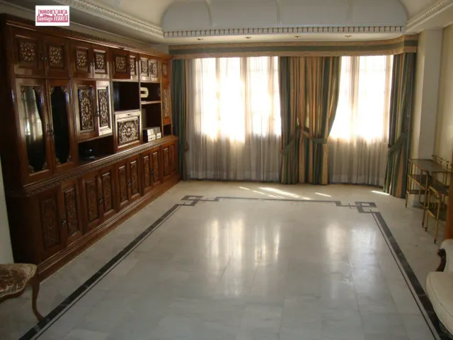 VENTA DE VIVIENDA UNIFAMILIAR EN BENIFAIO                  ACCESO POR DOS CALLES — 3