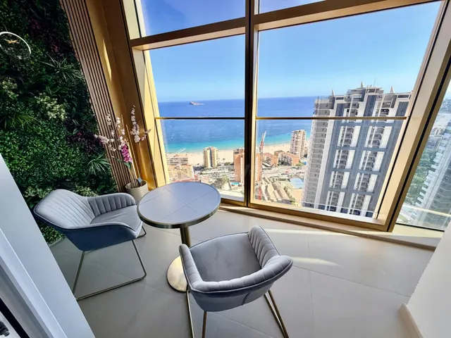 ALQUILER ANUAL EN INTEMPO CON VISTAS AL MAR