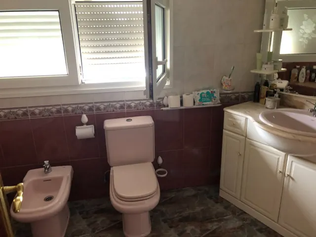 GRAN CASA EN VENTA EN URB. CAN CASAS — 31