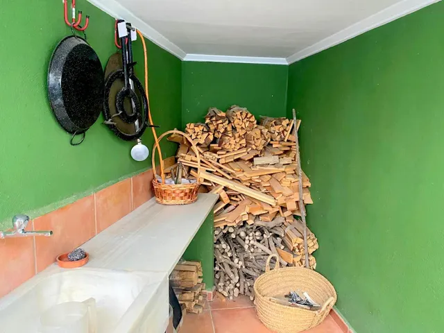 CASA REFORMADA CON TERRAZA — 12