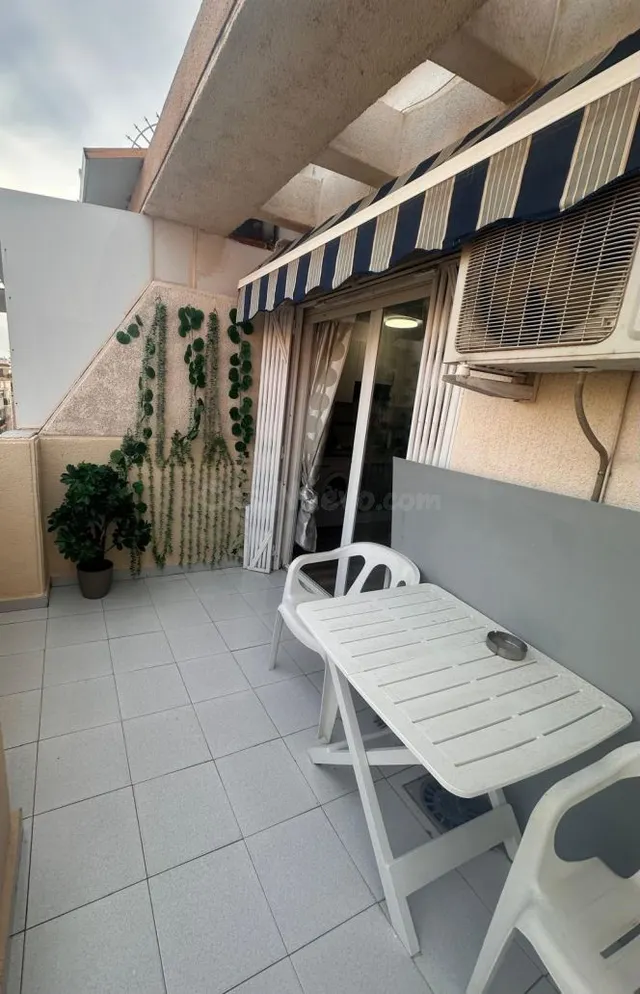 Ático 2 habitaciones en venta - Estacion de autobuses - foto 4