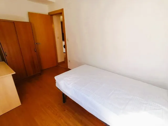 Piso 2 habitaciones 70m² en alquiler - Paseo del salon — 9