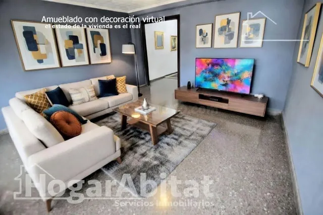 MUY AMPLIO CON GARAJE Y TERRAZA CERCA DE LA PLAYA - foto 3