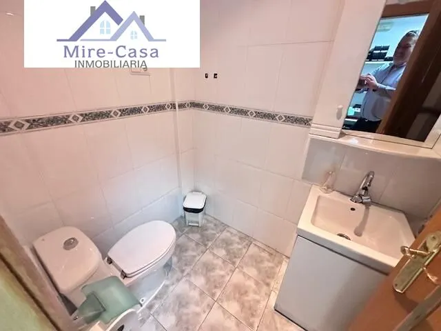 SE VENDE LOCAL ZONA PLAZA MADRID — 3
