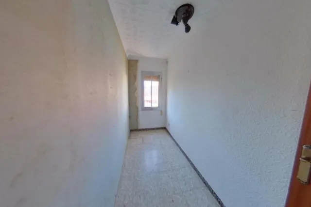 PISO EN VENTA CON INQUILINO C/ FEDERICO GARCIA LORCA - SANT ADRIÀ BESÓS — 2