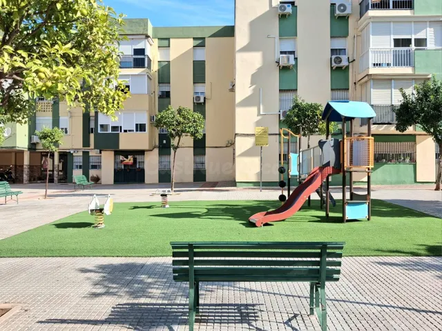 Venta de Piso en Montequinto, Dos Hermanas, Sevilla — 2