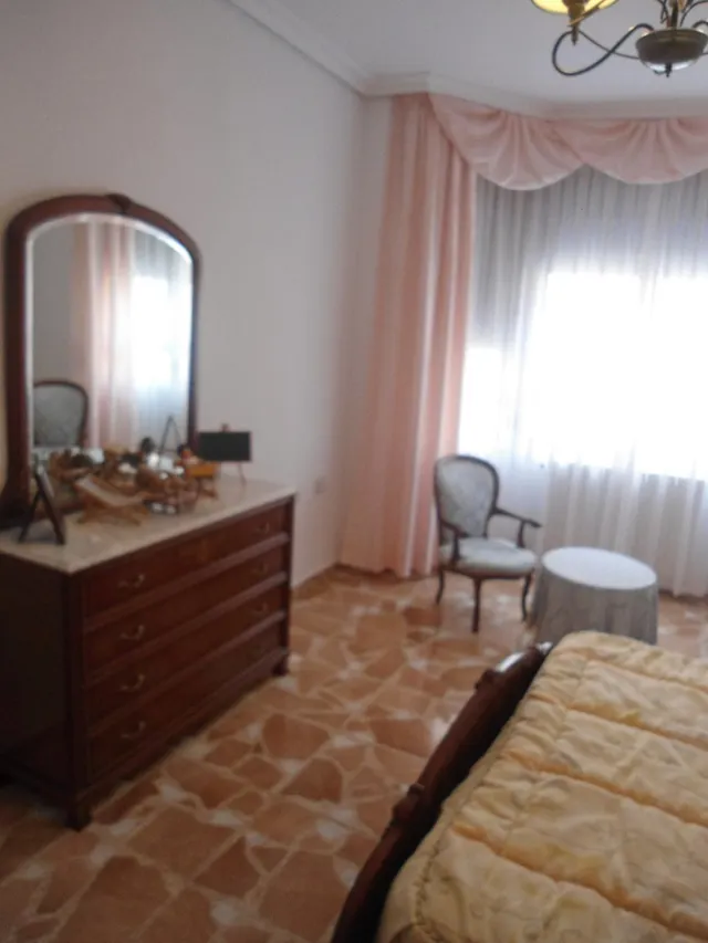GRAN CASA EN LA LOCALIDAD DE SISANTE — 31