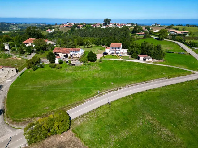 TERRENO URBANO CON ESTUPENDAS VISTAS EN EL TEJO