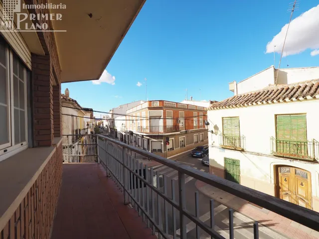 *¡OPORTUNIDAD UNICA EN PLENO CENTRO DE TOMELLOSO! Se vende p