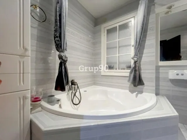 Gran casa en venta en el centro de la bordeta: espacio, comodidad y múltiples posibilidades — 22