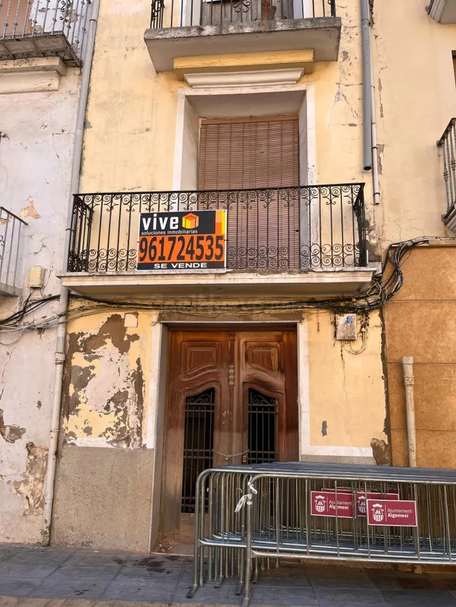 CASA EN EL CENTRO DE ALGEMESI PARA DEMOLER — 5