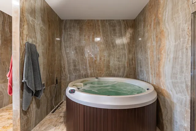 Chalet 5 habitaciones 1266m² en venta - Costa del Sol — 29