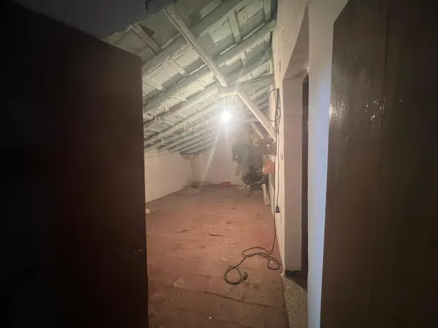 Magnifica casa junto a la iglesia — 14