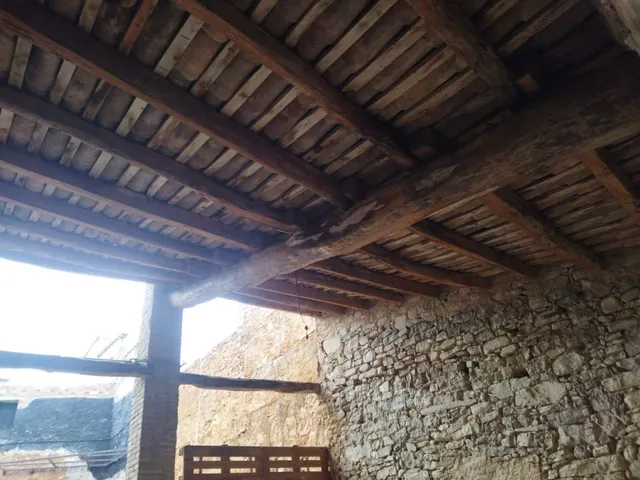 Solar urbano vallado con luz, agua y alcantarillado por 250 Eur — 12