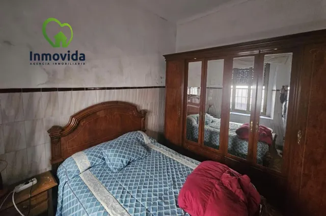 Amplia Casa en el Corazón del Casco Antiguo de Córdoba por €299,900 — 9