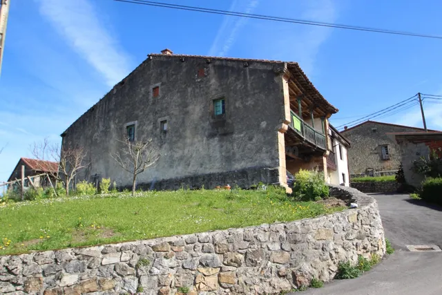 CASA PARA REHABILITAR EN CAVIEDES - foto 4