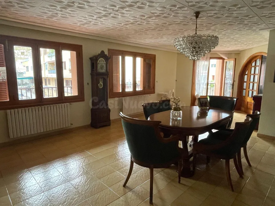Edificio 10 habitaciones 934m² en venta - Andratx Pueblo