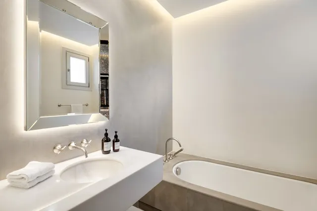 Chalet 7 habitaciones 937m² en venta - Costa del Sol — 21