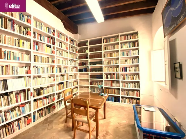 MAGNIFICA CASA EN EL CENTRO DE JEREZ — 11