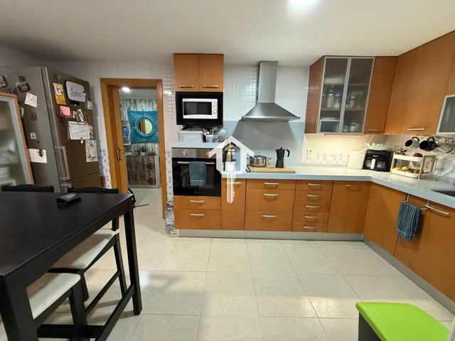 Piso en venta en san vicente del raspeig, 188 m2, 4 habitaciones, 2 baños, garaje, piscina, áreas verdes — 36