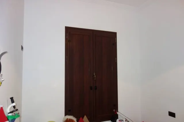 Casa nueva, 4 dormitorios, garaje , "próximo a centro" — 18