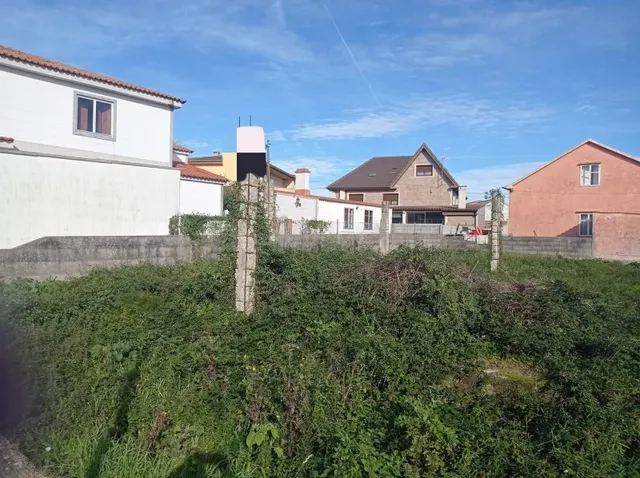 TERRENO EN AGUIÑO A 300 METROS DE LA PLAYA - foto 4