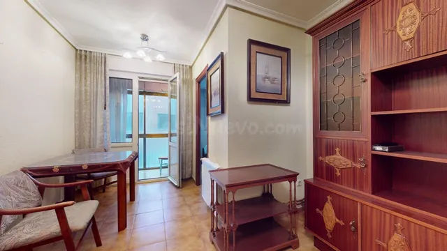 Piso de tres dormitorios de nueva construcción y con garaje — 4