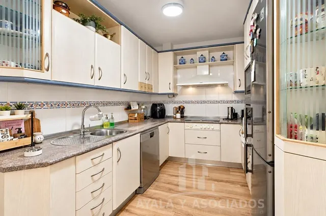 DÚPLEX CON JARDÍN Y GARAJE EN VENTA, EN EL BOHIO — 7