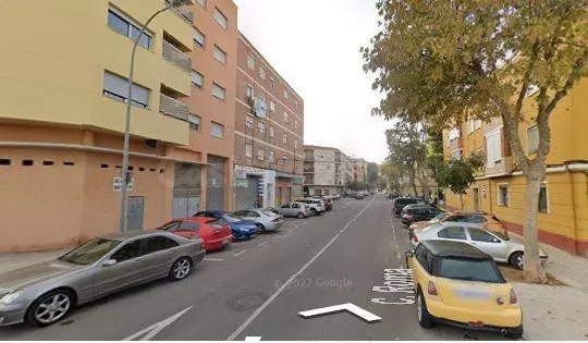 SE VENDE piso OKUPA en C Cl. Mahon. San Antonio Abad, P.2, P — 4