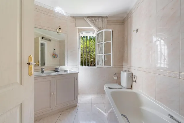Chalet 8 habitaciones 430m² en venta - Marbella — 22